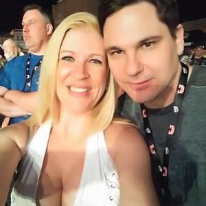 Meet your Posher, Jamie